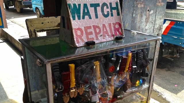フィリピン•セブのコロン地区で腕時計を激安修理した体験談