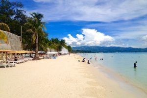 フィリピンの秘境エルニド×ボラカイ島を移動するならエアスイフト航空