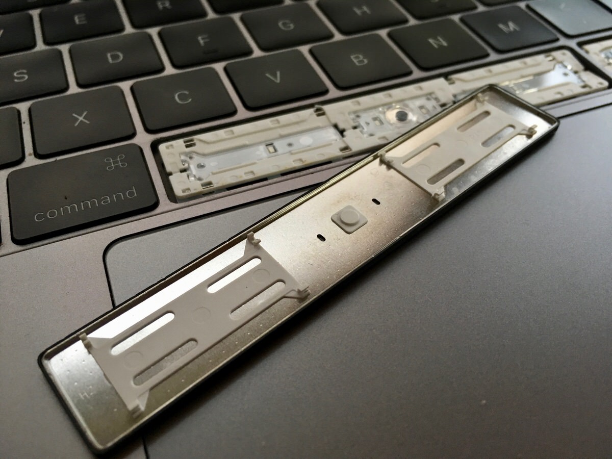保証外 Macbookproキーボード故障で約5万円修理費用を払う前に対処した方法 Pare Ko Blog パレコブログ