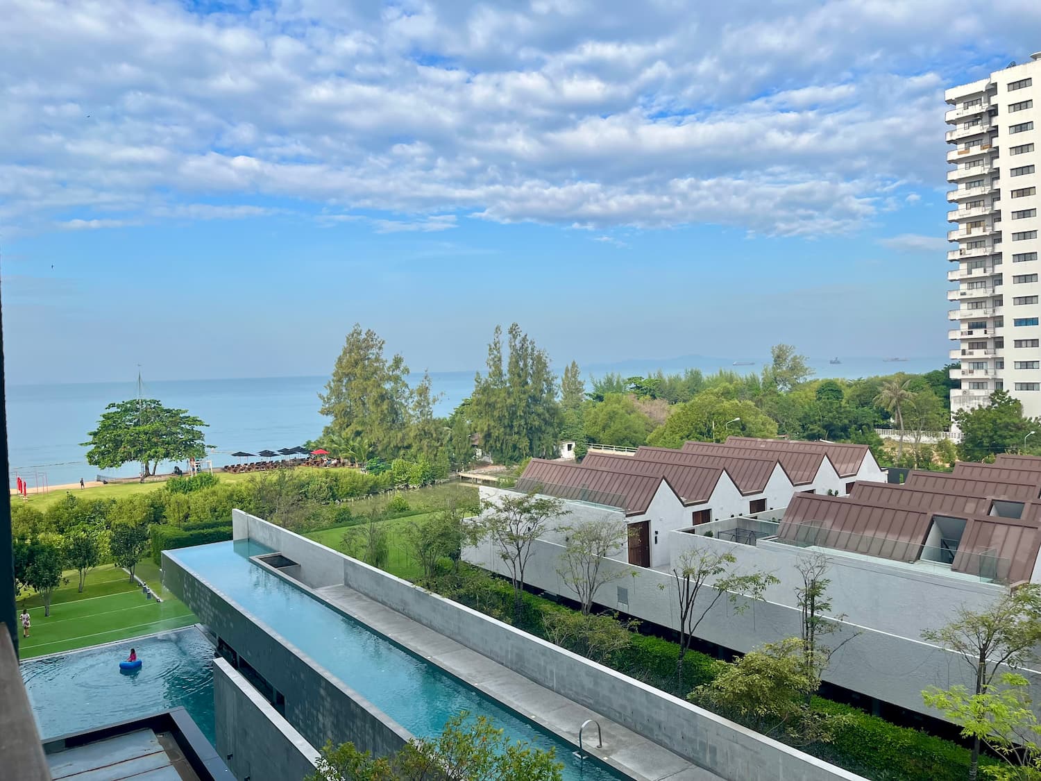 アナアナンリゾートアンドヴィラズパタヤ（Ana Anan Resort & Villas Pattaya）の部屋からの景色